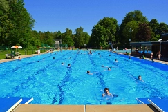 Blick auf das Schwimmbecken im Schönaubad Trittau.&nbsp;&copy;&nbsp;Gemeinde Trittau